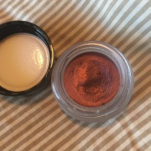 Splurge cream shadow